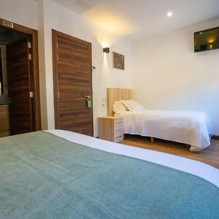 Cuatro Estaciones Szálloda *